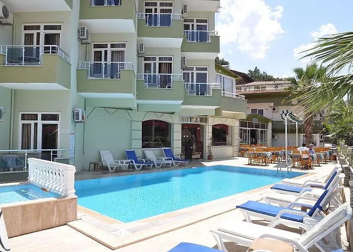 Anerissa Marmaris