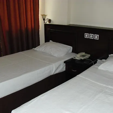 Anerissa Marmaris